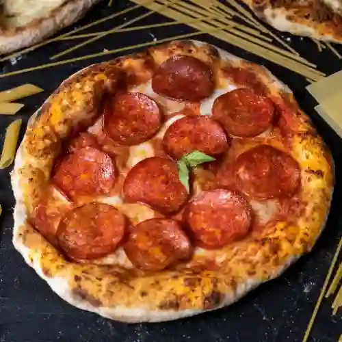 Pizza Pepperoni Mediana