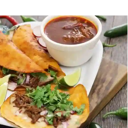 Adición de caldo de birria