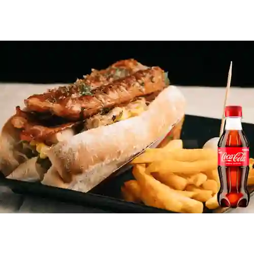 Combo Perro Suizo + Coca Cola Original 250ML