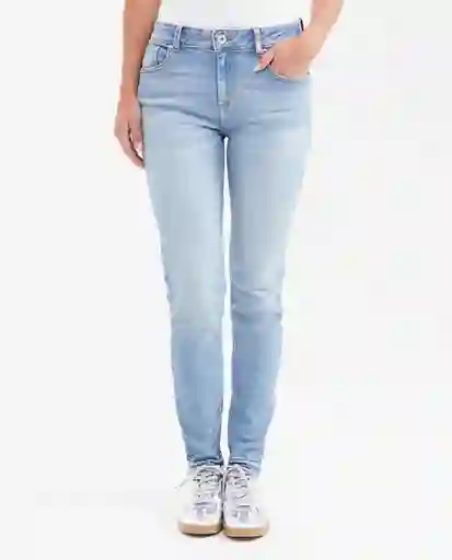Jean Cosmo Femenino Azul Cristalino Talla 6 Chevignon