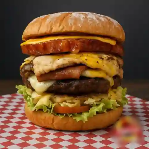Hamburguesa Mega Falcon + Papa Francesa