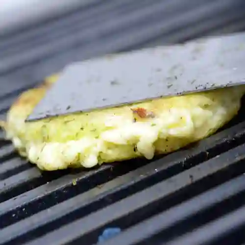 Arepa con Queso