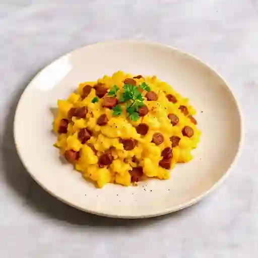 Huevos con Chorizo Santarrosano