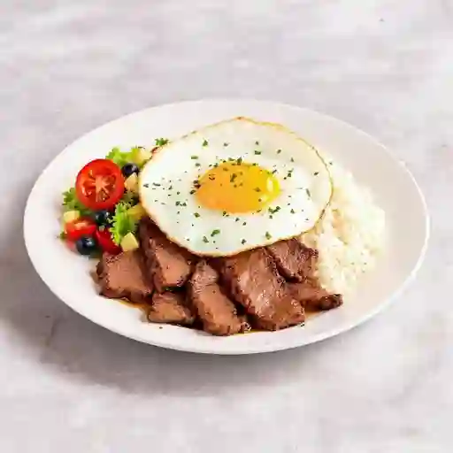 Carne En Bistec A Caballo
