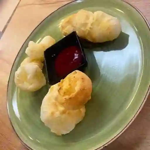 Pan de Yuca Recién Horneado