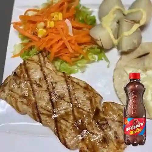 Combo Filete de Pollo 200 gr + Pony Malta 350 ml
