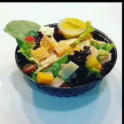 Ensalada Ham & Mango Salad