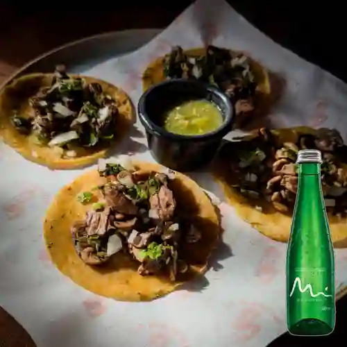 Combo Tacos Al Pastor X 4 + Agua Manantial con Gas