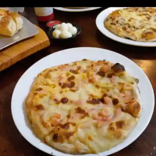 Pizza Marinera