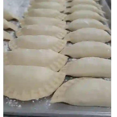 Empanadas Argentinas Congeladas Carne Salada