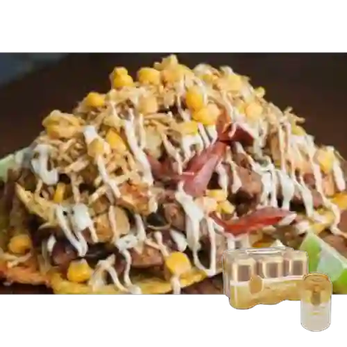 Combo Patacón Mixto + Six Pack Club Colombia Dorada