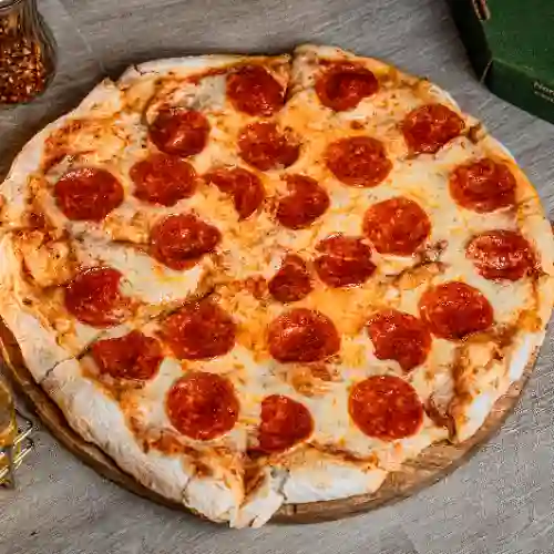 Combo Pizza Pepperoni + Mr Tea Limón 400 ml