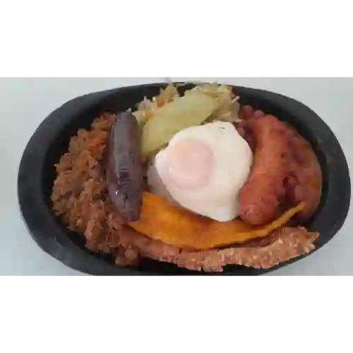 Bandeja Paisa Tipica