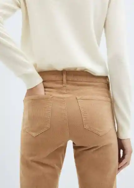 Jean Fionap Camel Talla 46 Mujer Mango