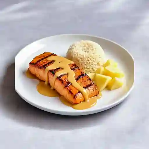 Salmon A La Huancaina
