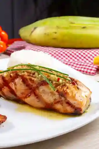 Salmon Al Ajillo