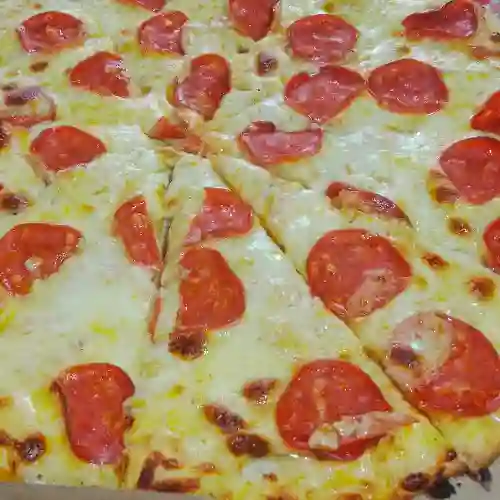 Pizza Peperoni