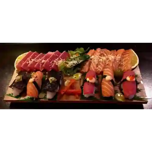 Sashimi y Nigiri Platter