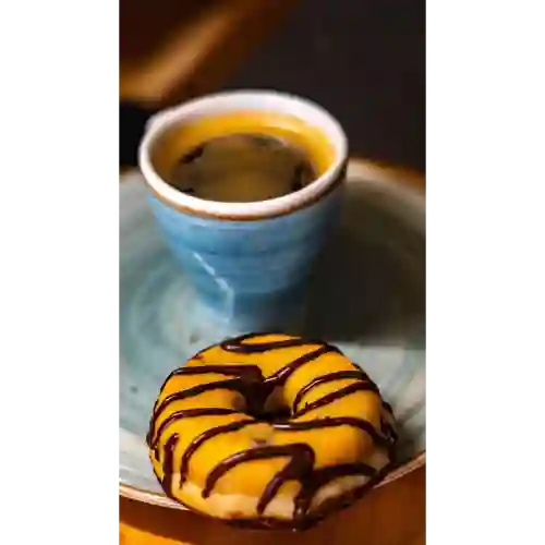 Donut de Chocolate + Capuccino