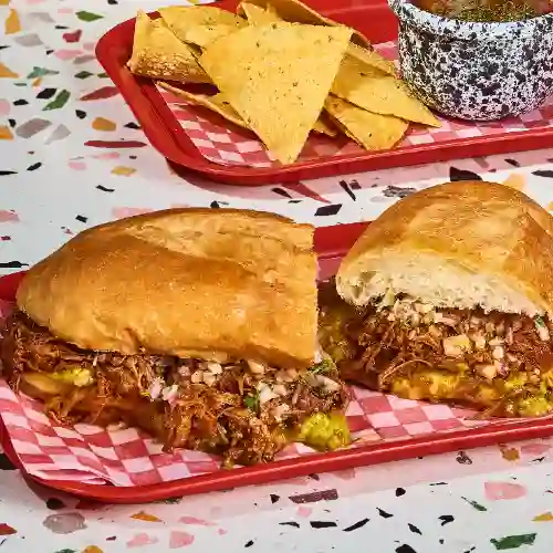 Torta de Pastor en Combo