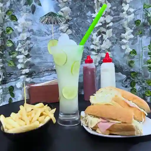 Colitas de Pollo Jamón y Queso.