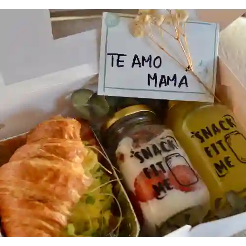 Box 1 Madres