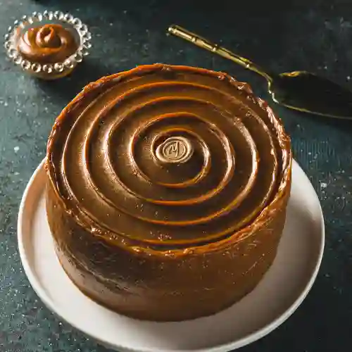 1/2 Libra Dulce de Leche Cake