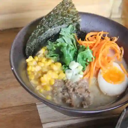 Spicy Curry Miso Ramen
