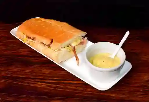 Sándwich Mixto