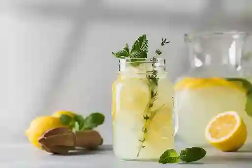 Limonada Tradicional 10 Oz