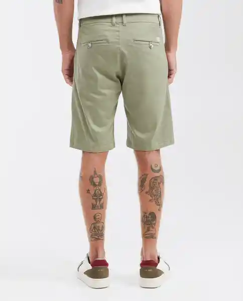 Short Colors Rocket Verde Selvoso Ultraoscuro Talla 36 Chevignon