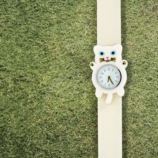 Reloj Pulsera Gato Blanco