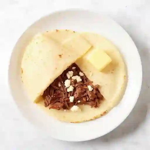 Arepa De Carne Desmechada