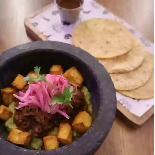 Molcajete de Birria