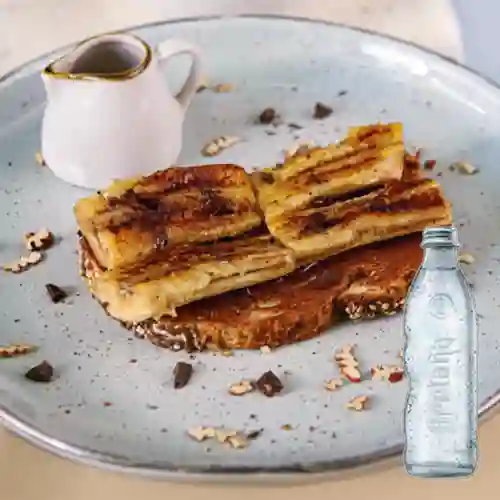 Tostada de Banano Caramelizado +Soda Bretaña 300Ml