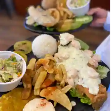 Menú-chuleta Pescado en Salsa de Mar