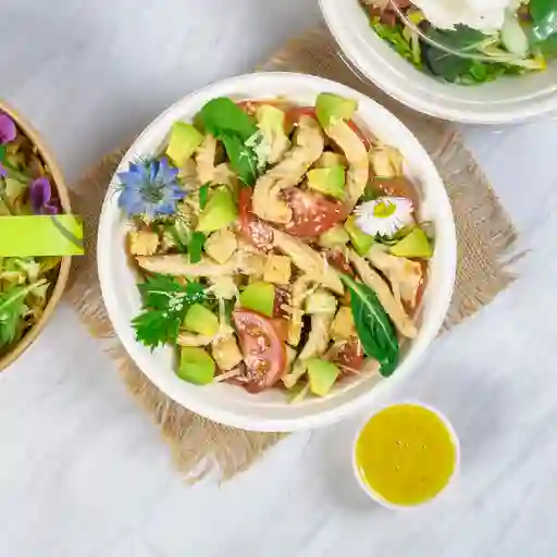 Ensalada de Pollo César