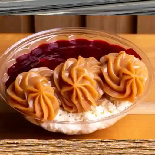 Arequipe, queso, mora