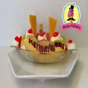 Banana Split Tradicional Pequeña