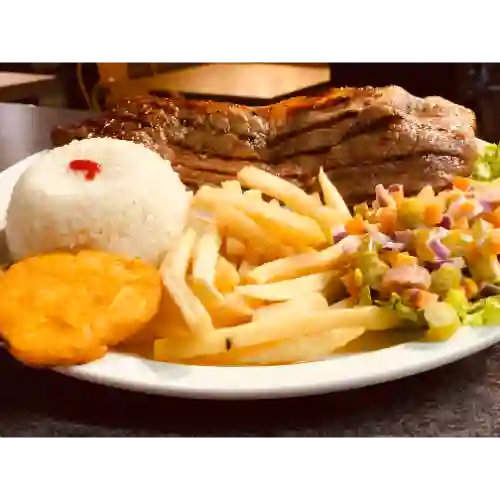 Bandeja con Carne de Res