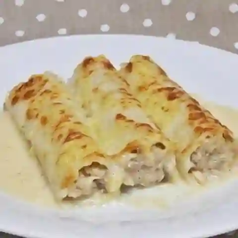 Canelones de Pollo