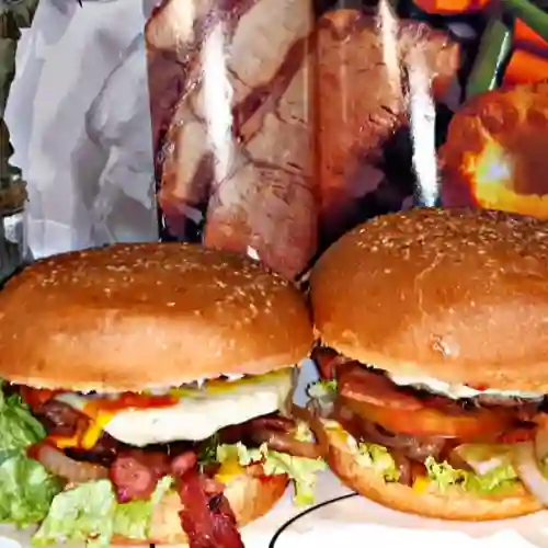 Para 2 Personas Hambur Sencilla+ Bebida