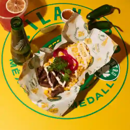 Maicitos de pollo marinado.