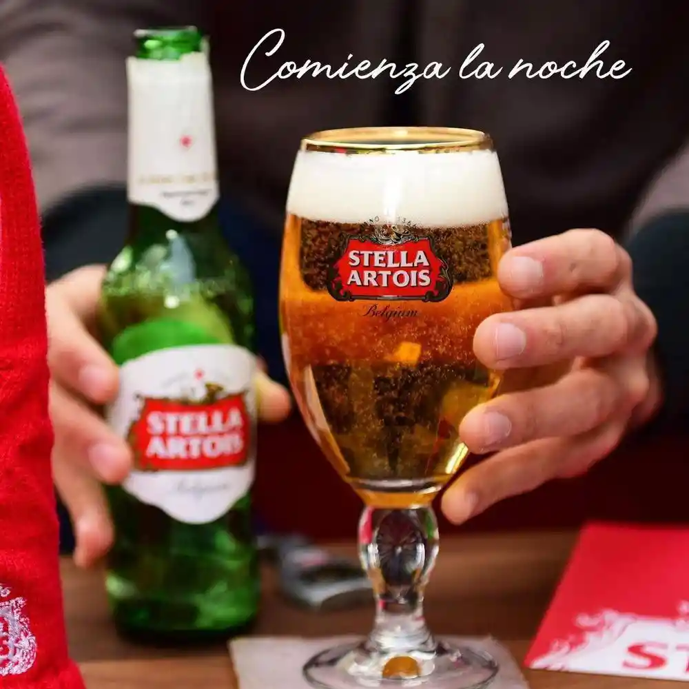 Stella Artois Cerveza Lager en Botella