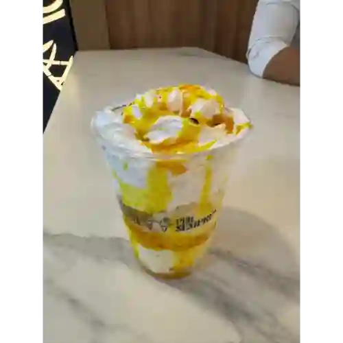 Sundae Yogurt de Maracuya