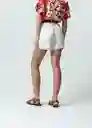 Short Tuti Mujer Crudo Puro Claro Talla 6 452G310 Naf Naf