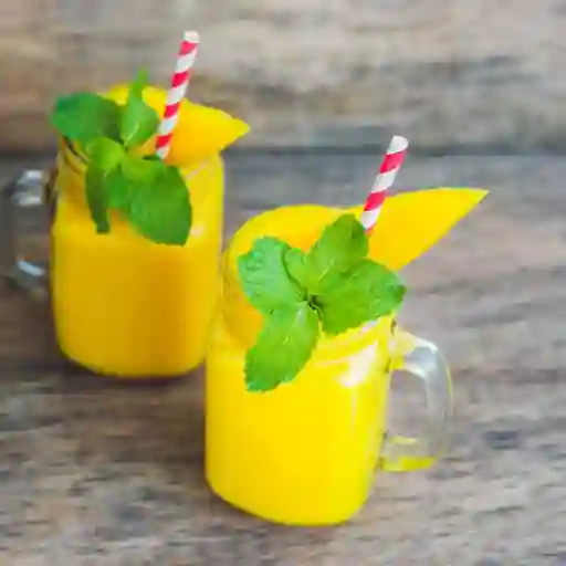 Jugo natural de mago