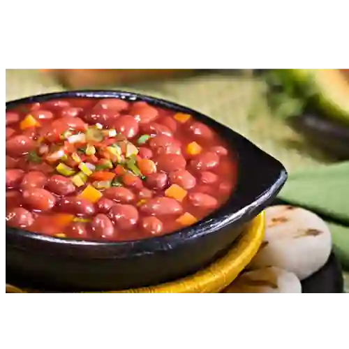 Frijolada con Chicharron