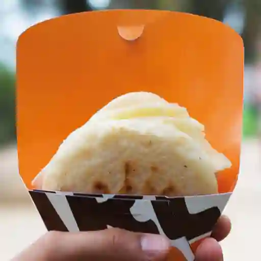 Arepa de Maicitos y Tocineta