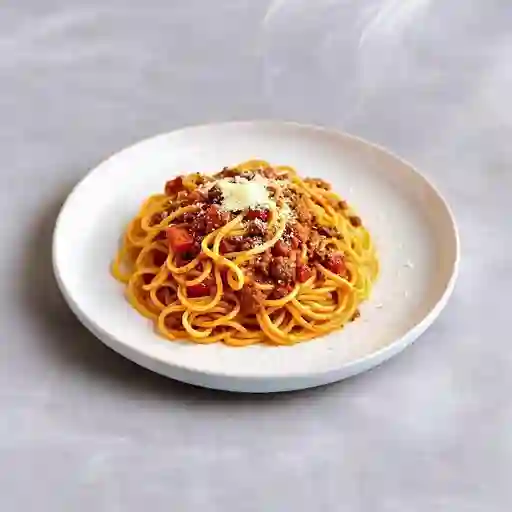 Spaghuetti Con Salsa Bolonesa